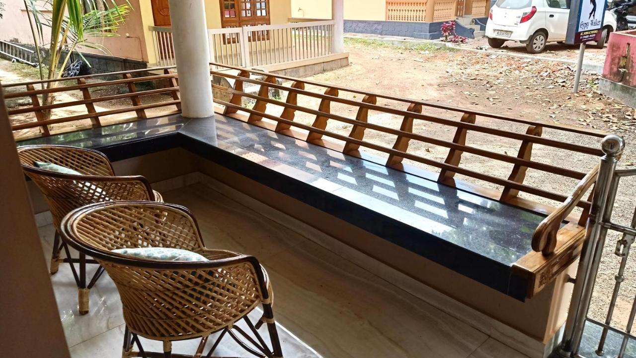 Hotel Gypsy Walker Varkala Exterior foto